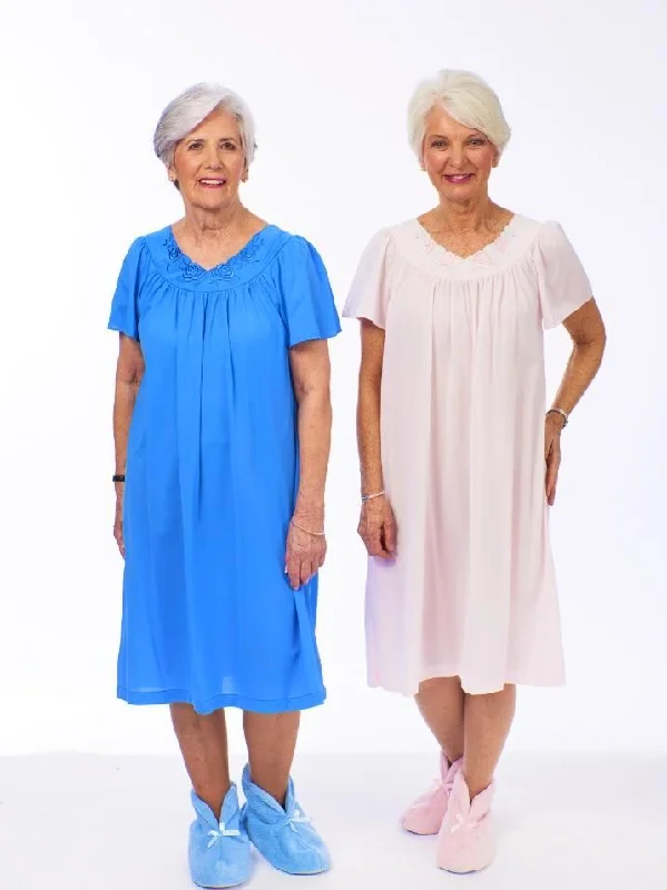 Adaptive Back Snap Rose Nightgown