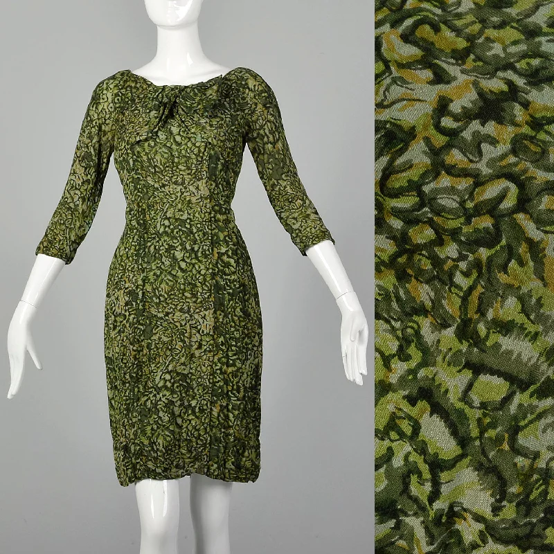 Small 1950s Green Wiggle Dress